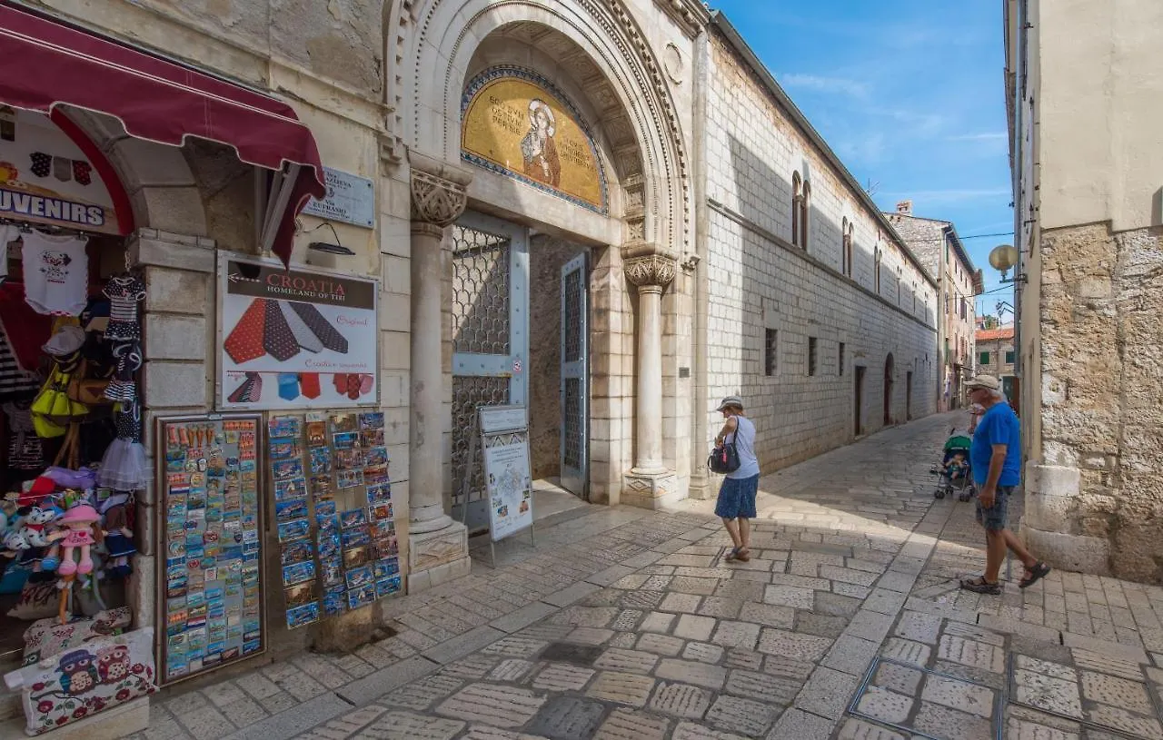 Alice Rooms Gostinjska kuća Porec